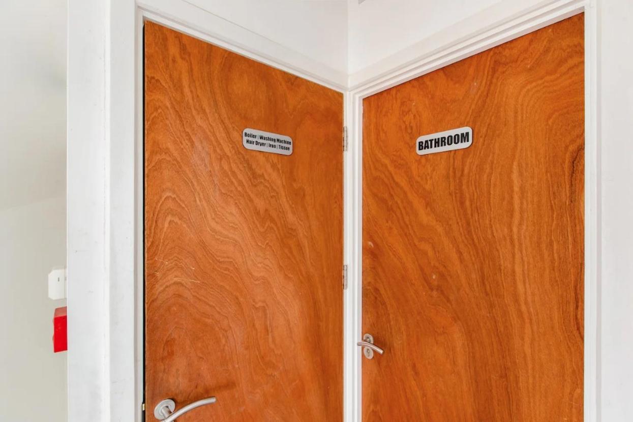 Double Room Edmonton Green, London N9 المظهر الخارجي الصورة