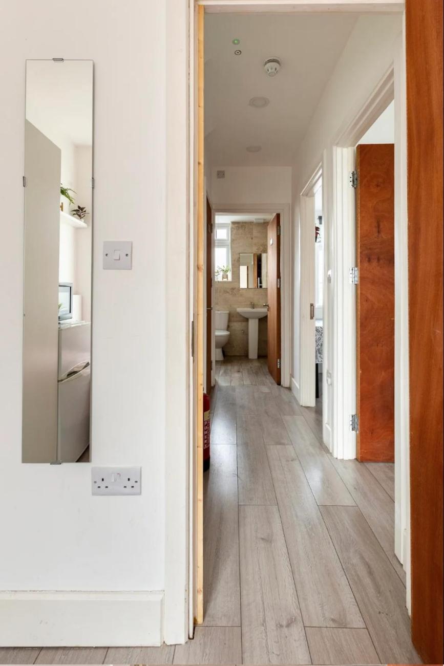 Double Room Edmonton Green, London N9 المظهر الخارجي الصورة