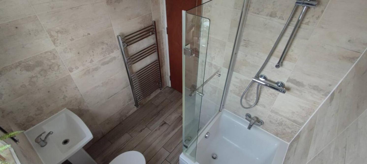 Double Room Edmonton Green, London N9 المظهر الخارجي الصورة
